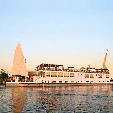 SB Serenity Nile Majestic Dahabiya